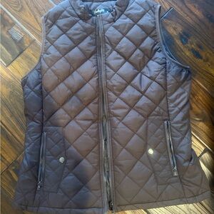 Brown Quilted Vest with Zipper Pockets